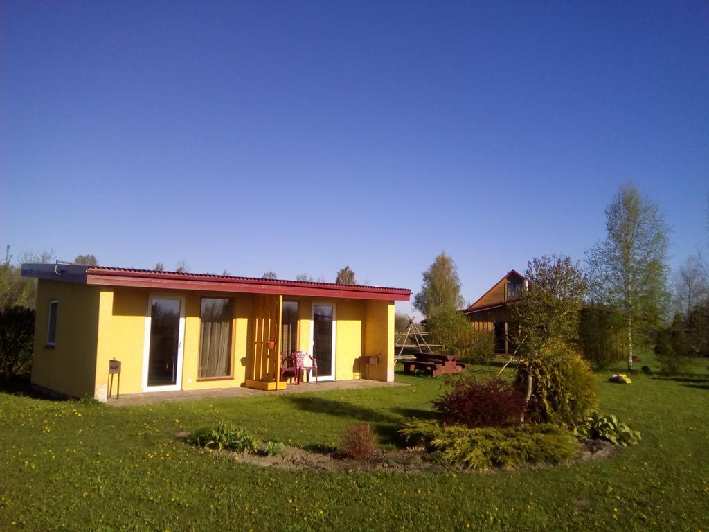 Guest House Podnieki Ventspils Exterior foto